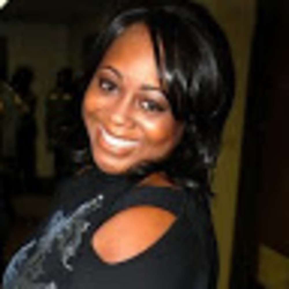 Meet your Posher, Desiree